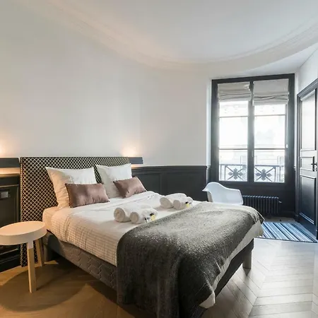 Luxury In Saint-germain דירה
