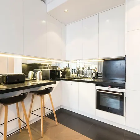 Luxury In Saint-germain פריז